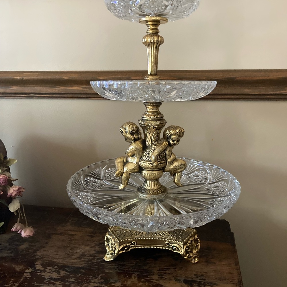 ⭐️🎊Host Pick🎊⭐️ Vintage Server SOLD - Picture 3 of 8